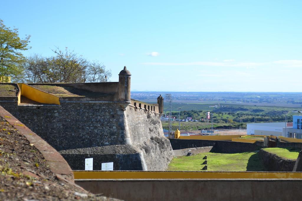 Alcamim Guesthouse Elvas Zewnętrze zdjęcie